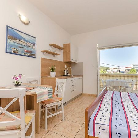 Apartments Sweet Escape Vodice Ngoại thất bức ảnh