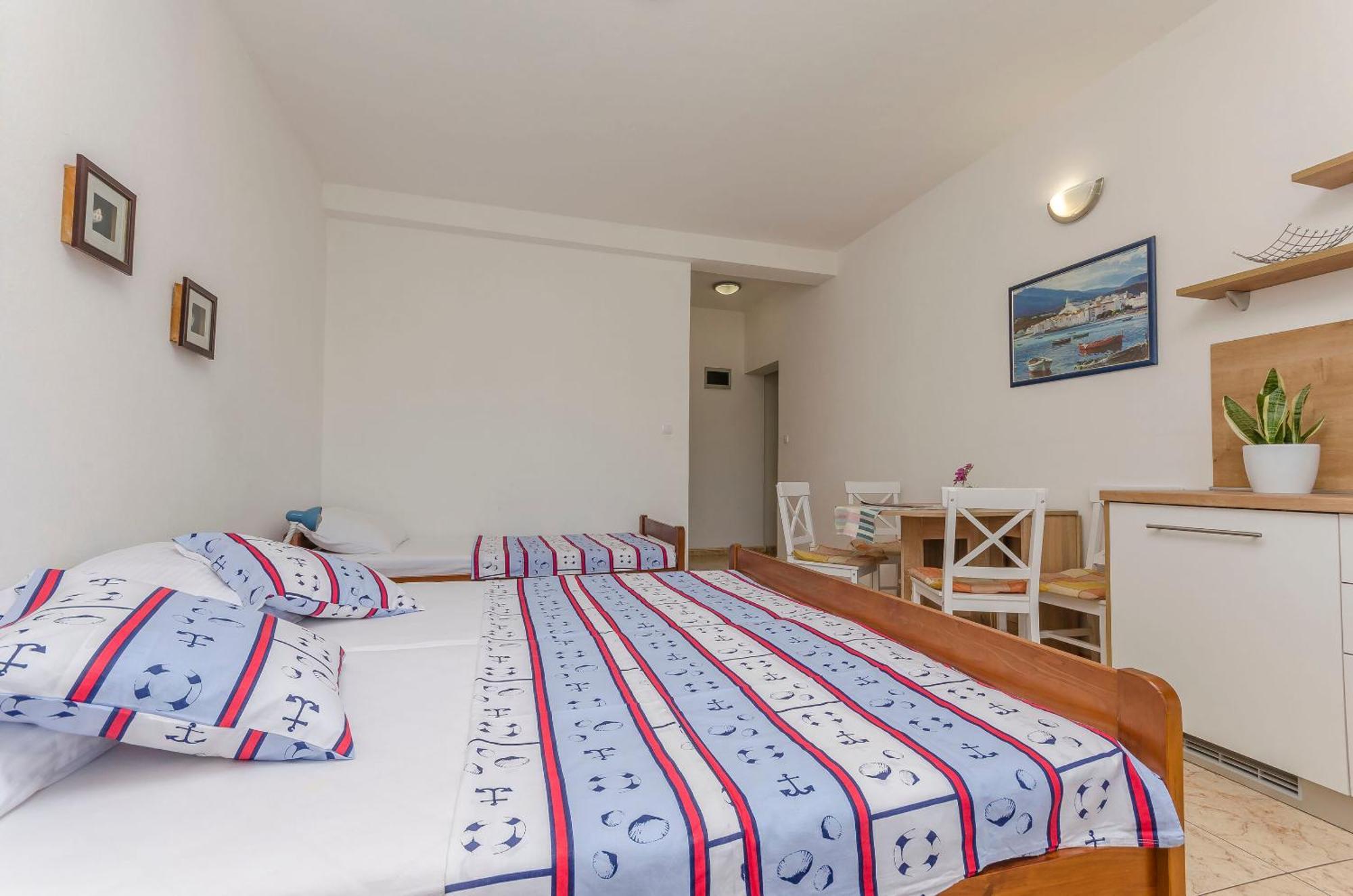 Apartments Sweet Escape Vodice Ngoại thất bức ảnh