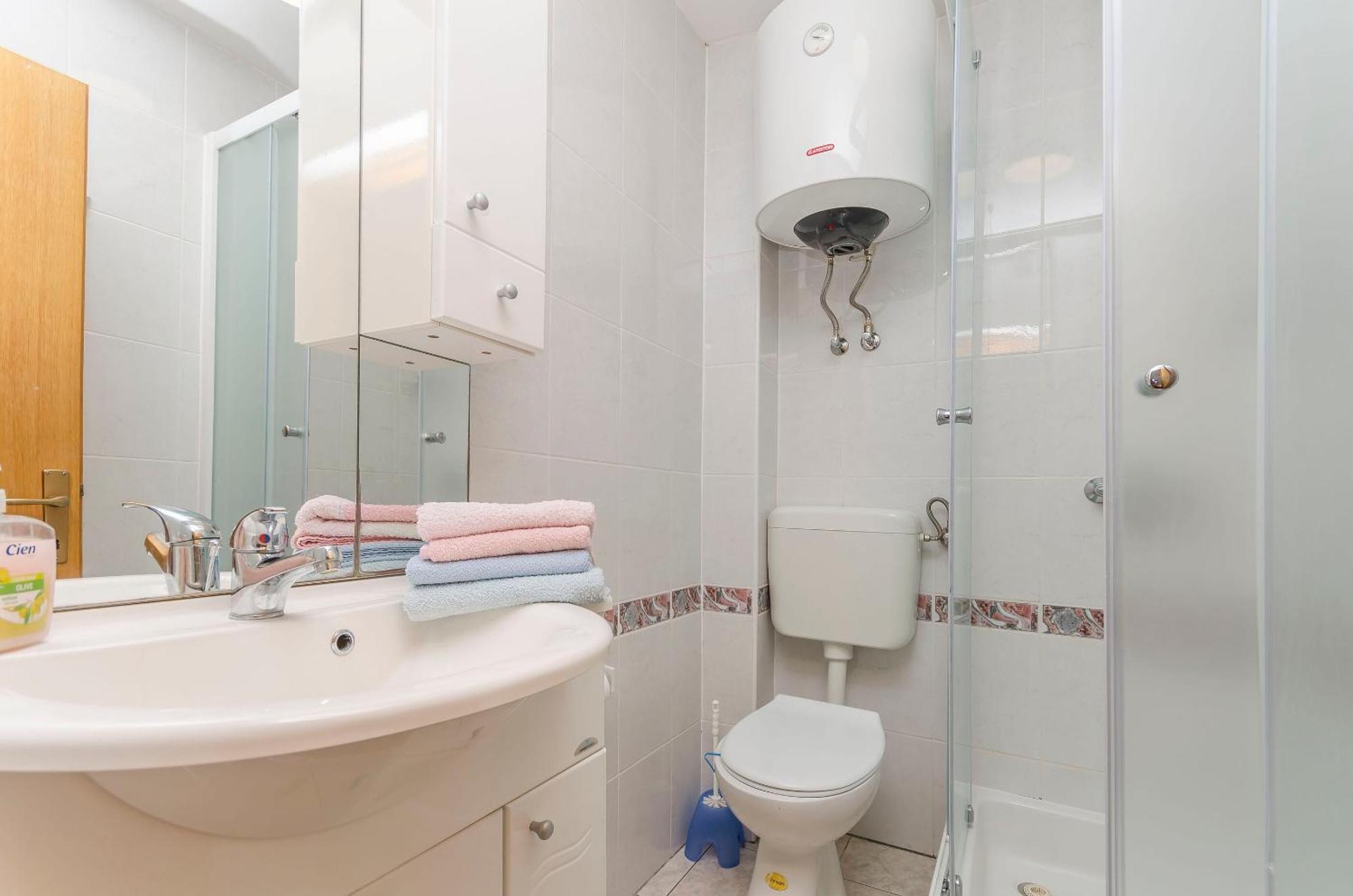 Apartments Sweet Escape Vodice Ngoại thất bức ảnh
