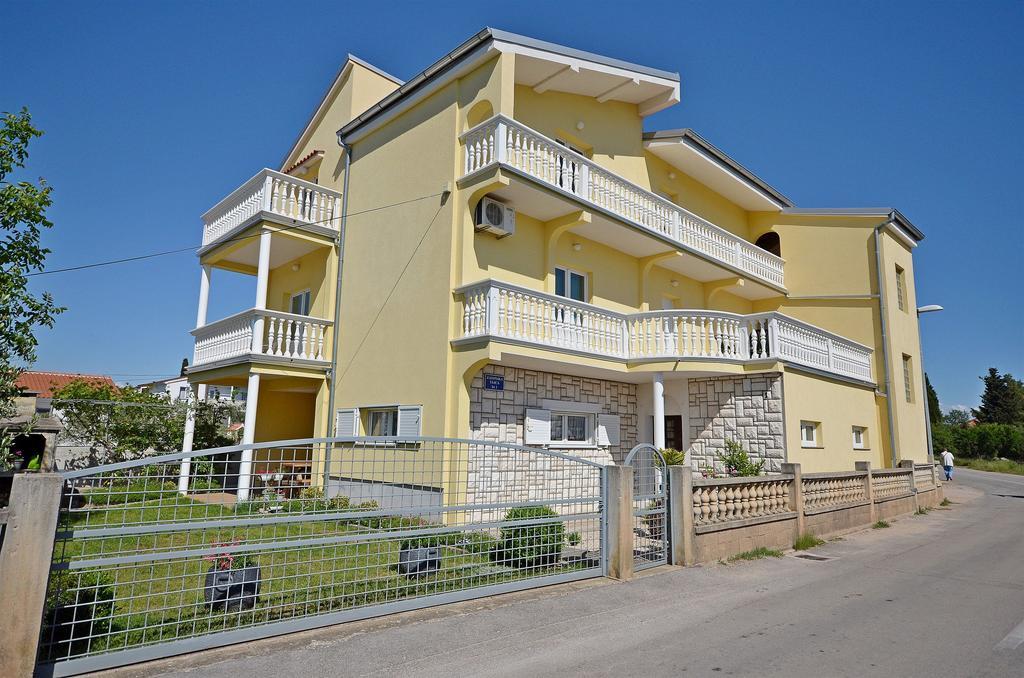 Apartments Sweet Escape Vodice Ngoại thất bức ảnh